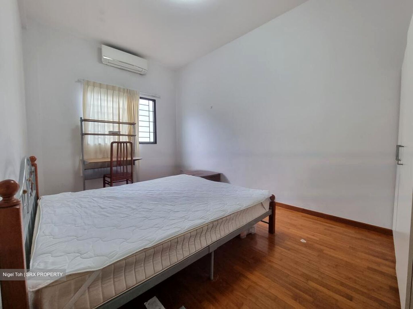 Sandy Lane (D15), Terrace #430816041